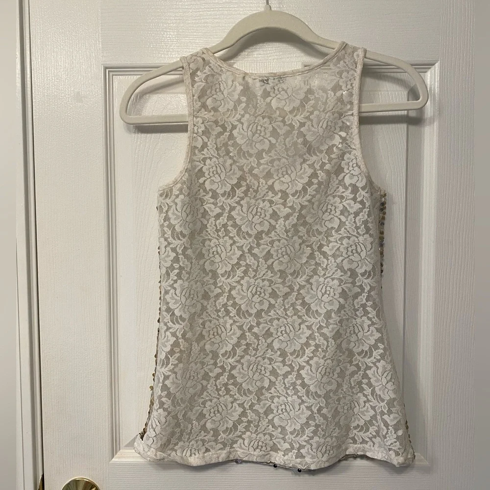 Express. Gold & Silver Sequin Tank with White Lace Back. Size XS. 🤍🩶✨ - Picture 3 of 6
